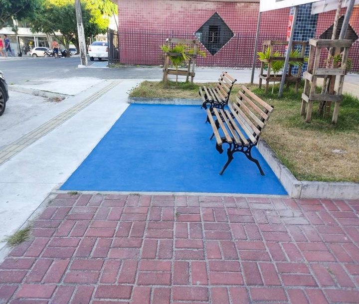 REQUALIFICAÇÃO DA PRAÇA DA RUA DA GLÓRIA EM CAMAÇARI-BA