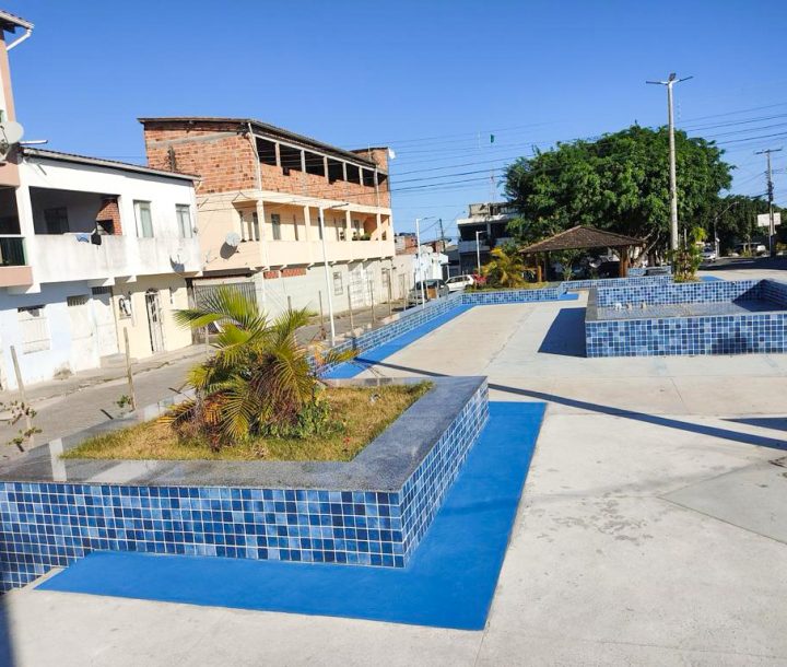 REQUALIFICAÇÃO DA PRAÇA DA RUA DA GLÓRIA EM CAMAÇARI-BA